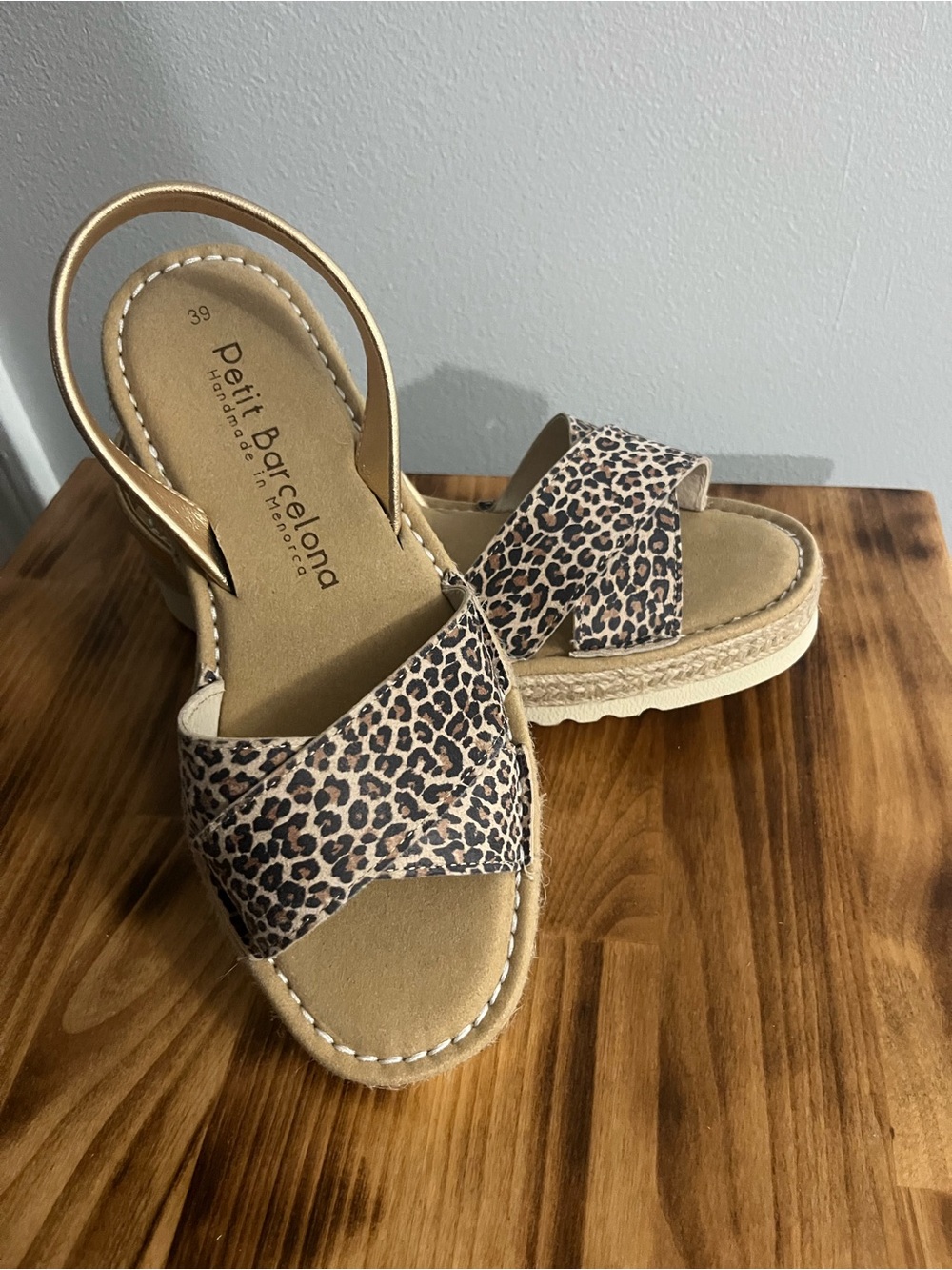 Leopard Print Slingback Sandals - Tan